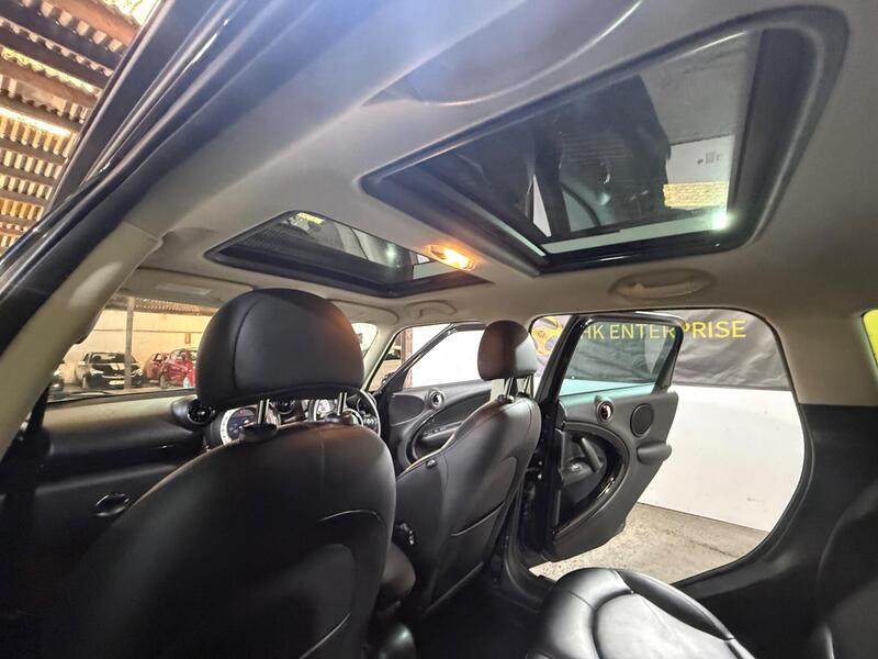 2013 MINI Countryman — photo 24
