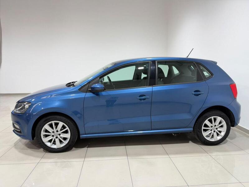 Volkswagen Polo view 5