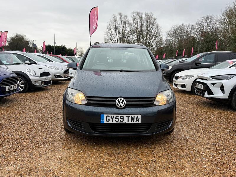 Volkswagen Golf Plus view 2