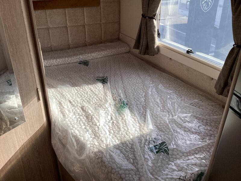 Auto-Sleepers Broadway FB — image 14