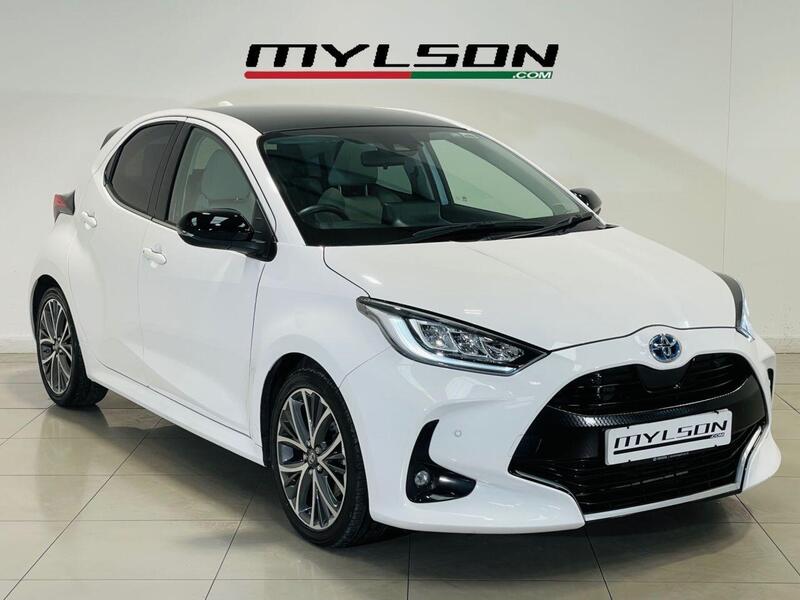 Toyota Yaris main image