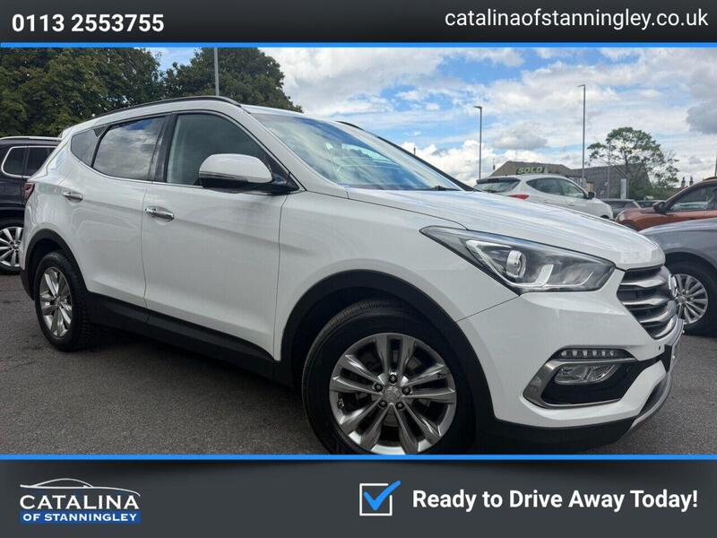 2016 Hyundai Santa Fe in White for sale