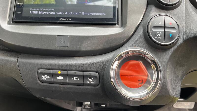 2015 Honda Jazz — photo 36
