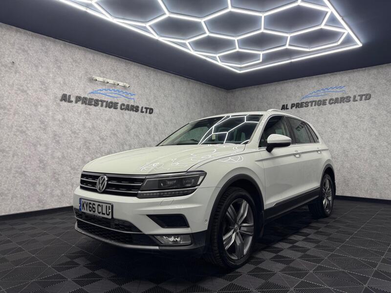 2016 Volkswagen Tiguan in White for sale