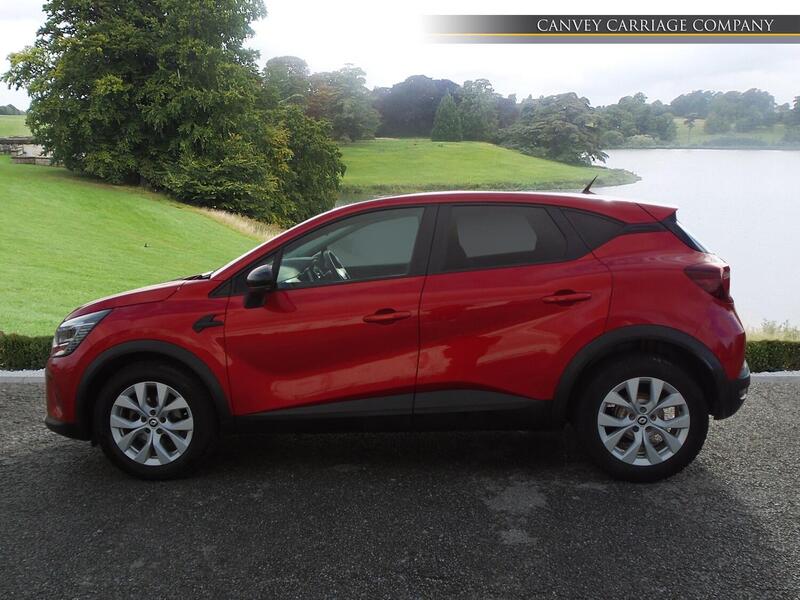 Renault Captur view 6
