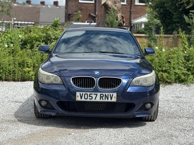 BMW 5 Series view 5