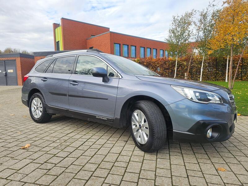 Subaru Outback view 3