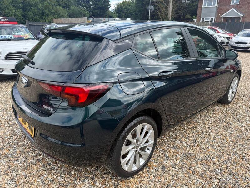 Vauxhall Astra view 5