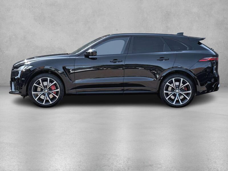 Jaguar F-Pace view 4