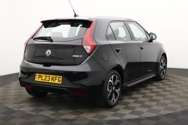 MG MG3 view 4