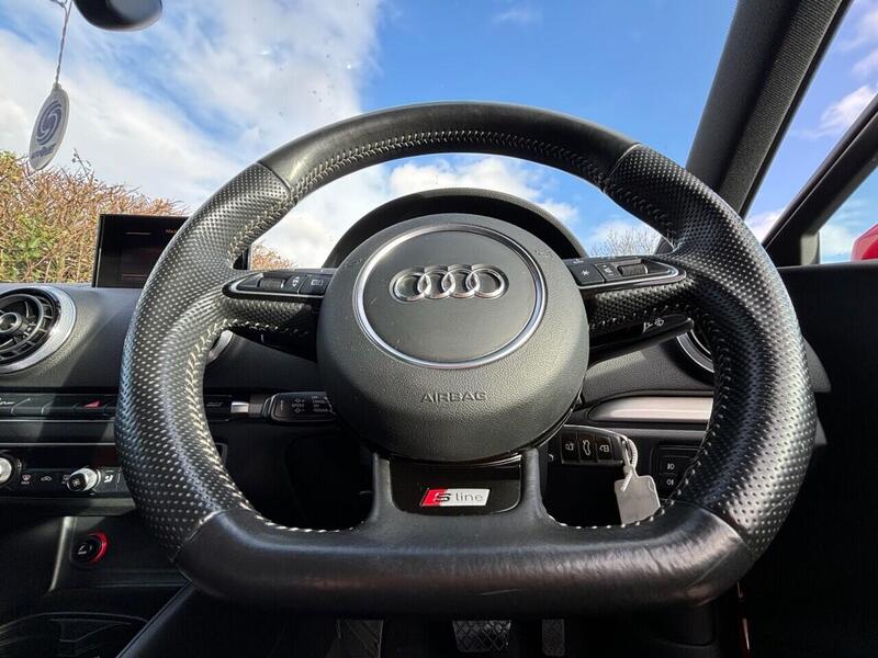 Audi A3 view 34
