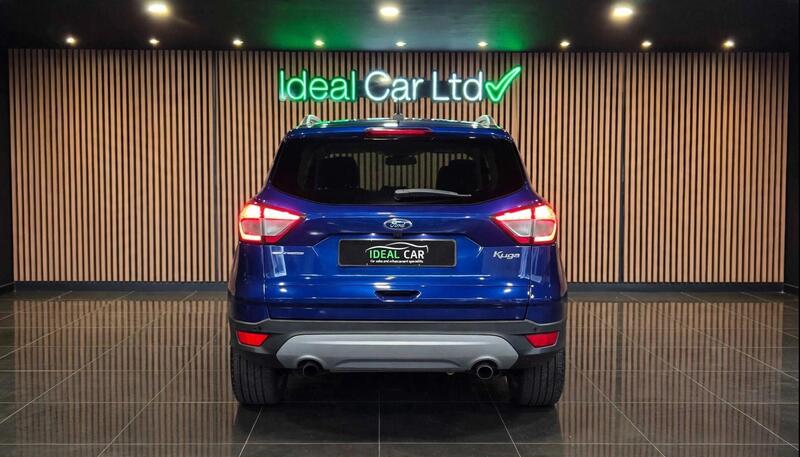 Ford Kuga view 4