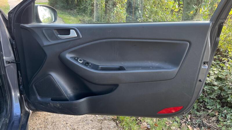 2016 Hyundai i20 — photo 25