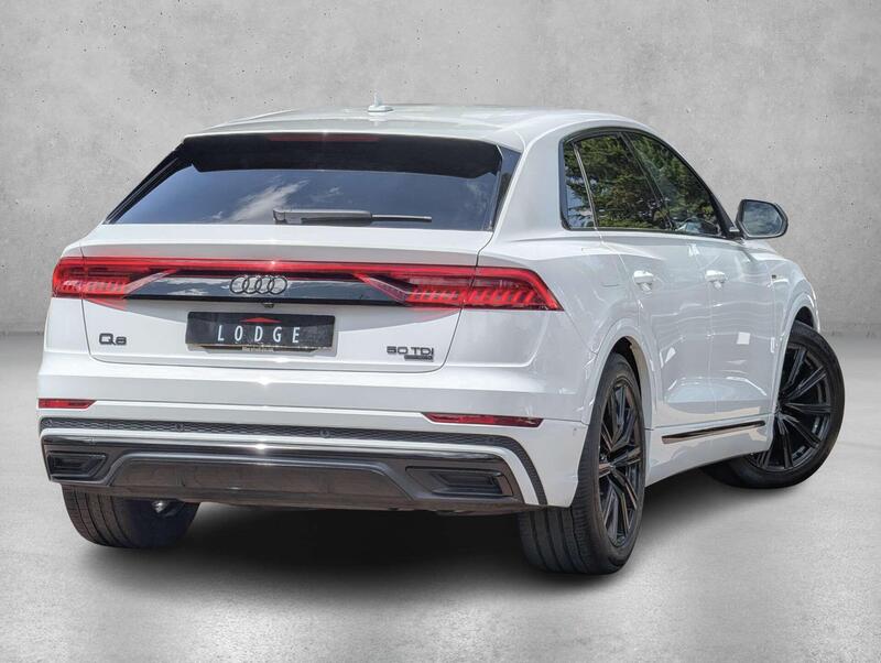 Audi Audi Q8 view 7