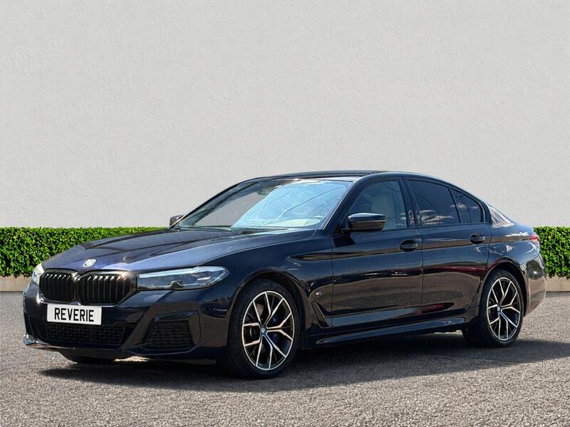 BMW 5 Series view 3
