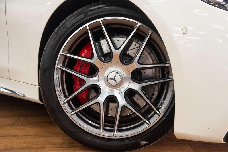 Mercedes-Benz S-Class view 5
