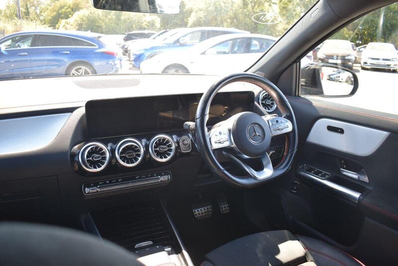 Mercedes-Benz Eqa view 3