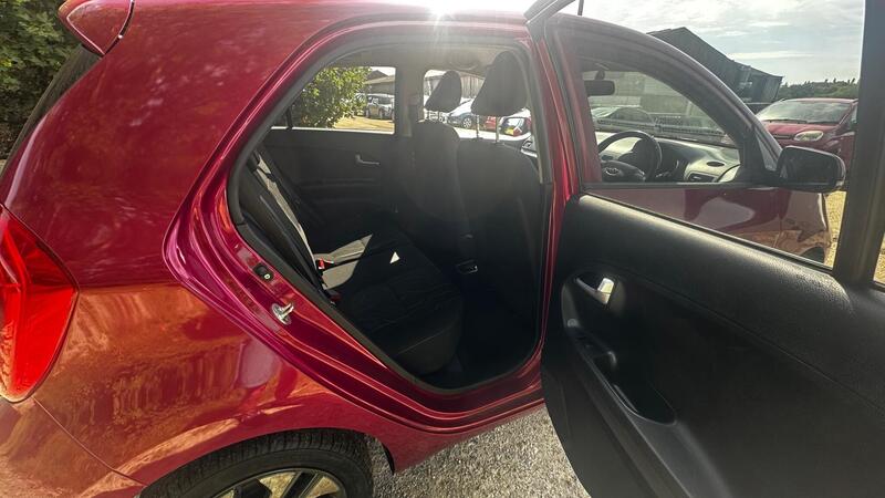 2015 Kia Picanto — photo 7