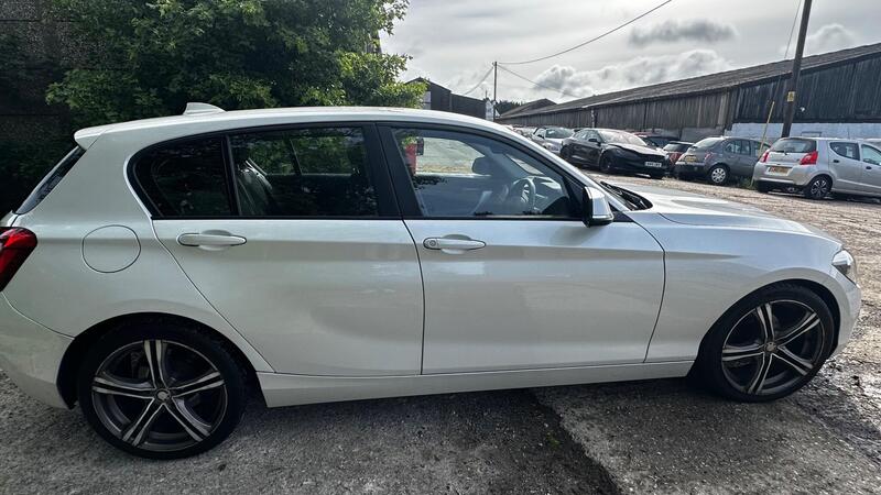 2013 BMW 1 Series — photo 8