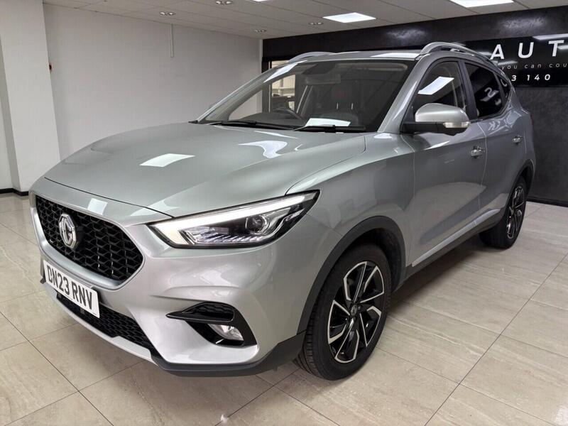 MG ZS view 7