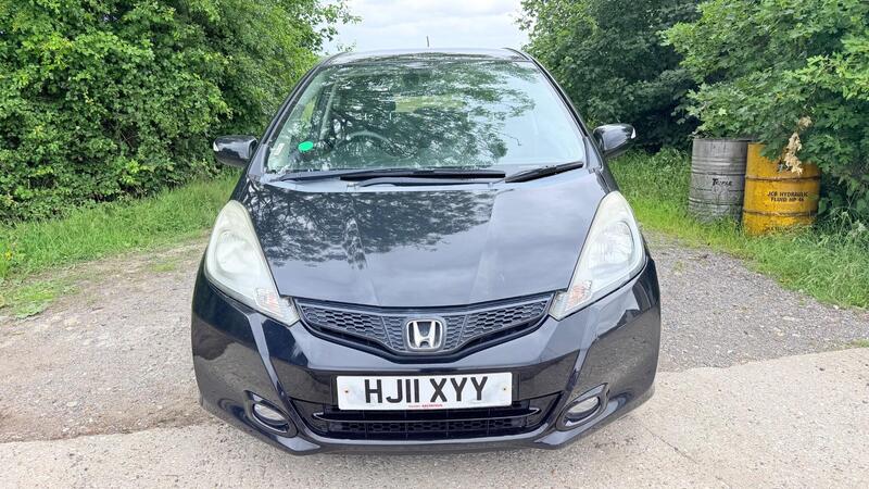 2011 Honda Jazz — photo 2