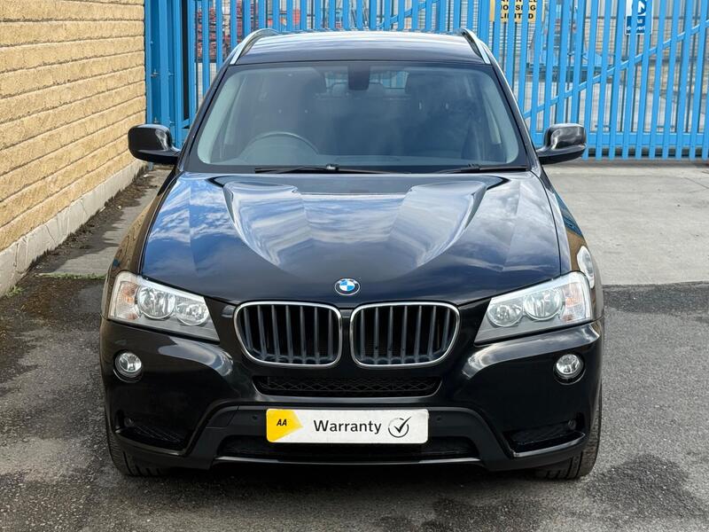 BMW X3 view 5