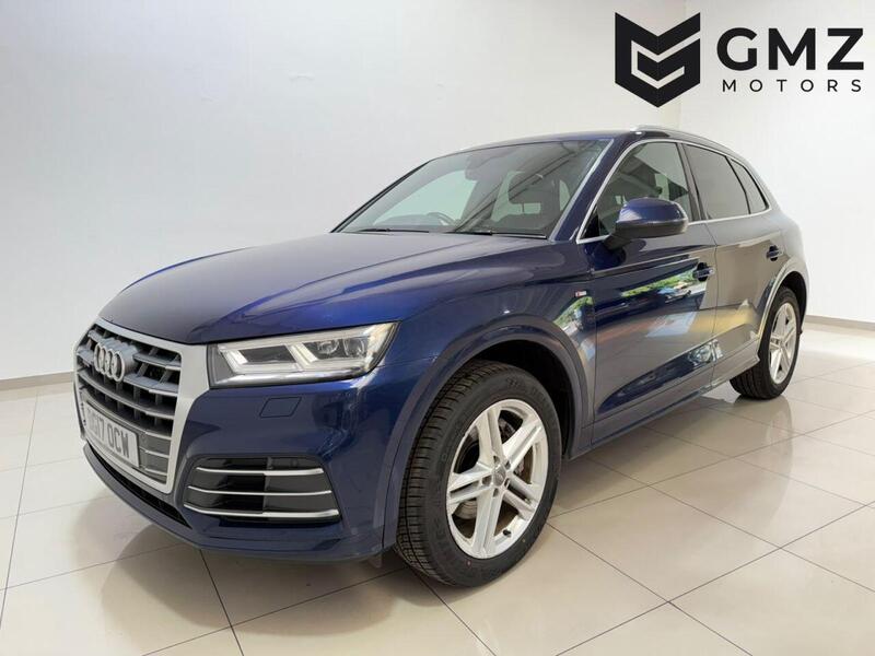 Audi Q5 view 3