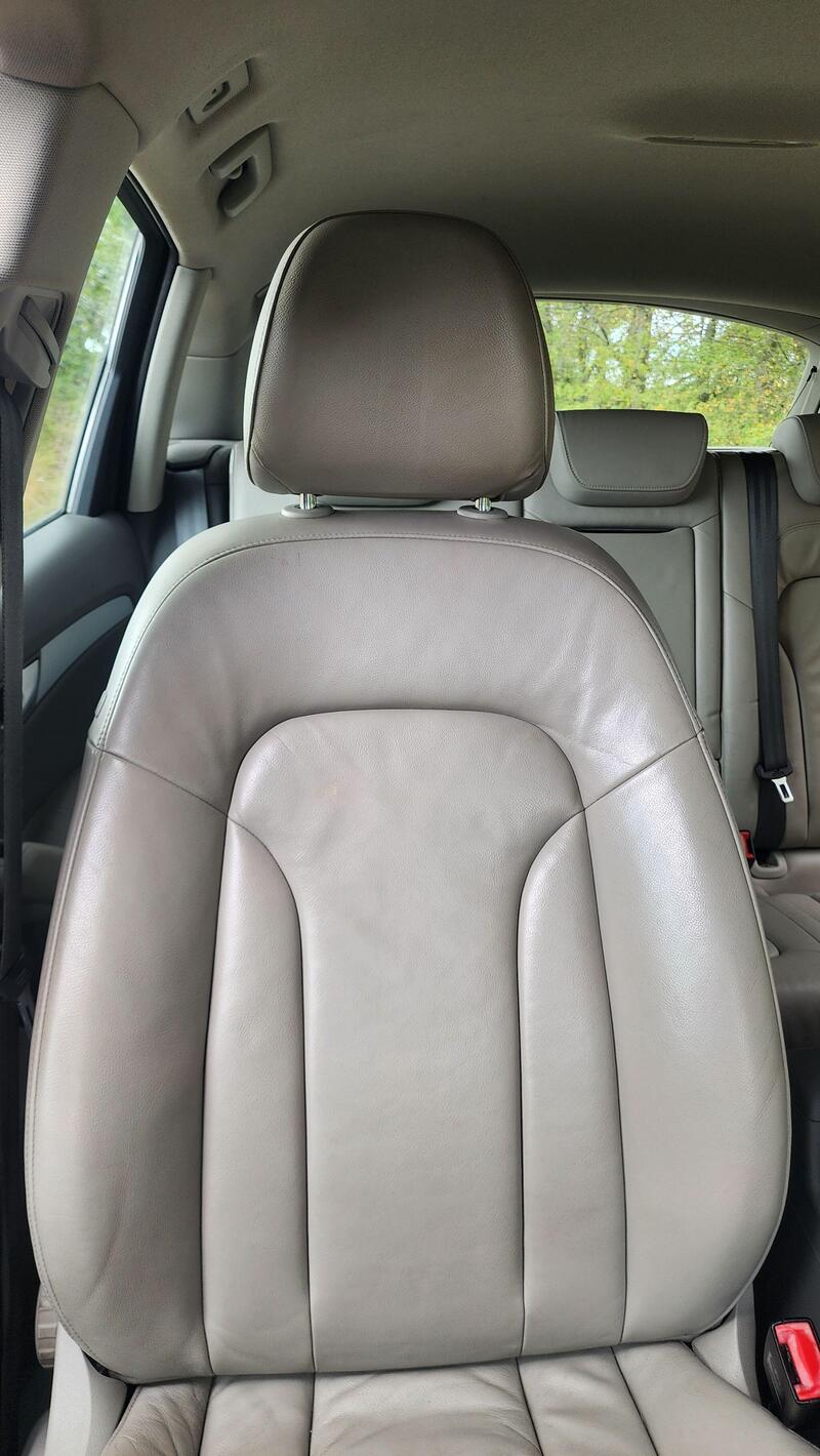 2011 Audi Q5 — photo 42