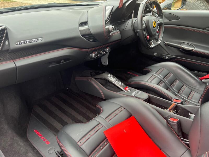 Ferrari 488 view 5