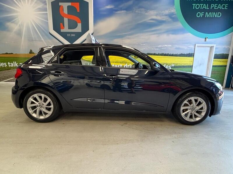 Audi A1 view 4