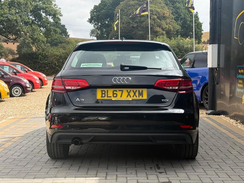 Audi A3 view 4