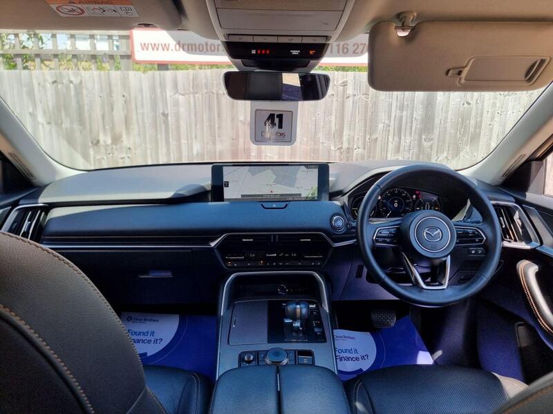 Mazda CX-60 view 5