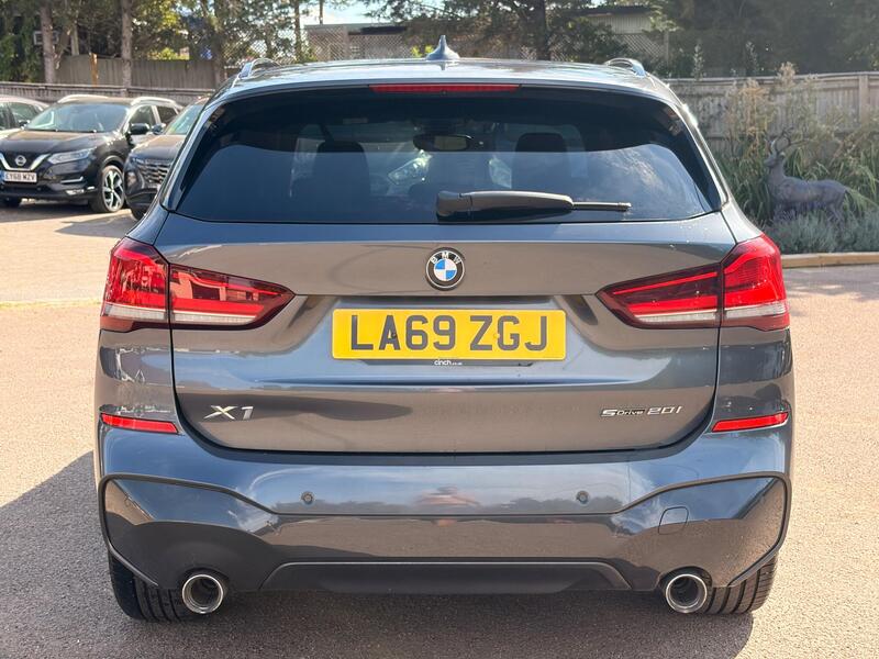 BMW X1 view 7