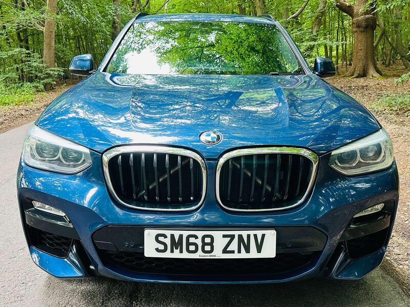 BMW X3 view 3