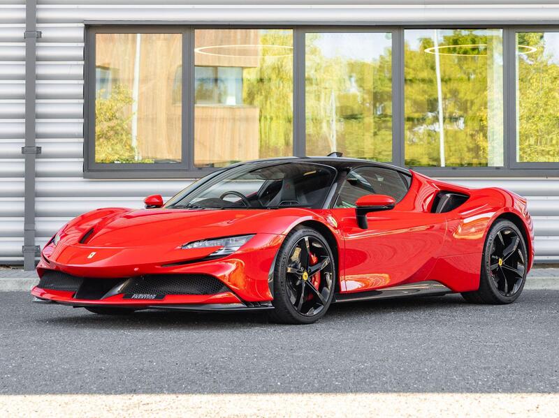 Ferrari SF90 Stradale view 7