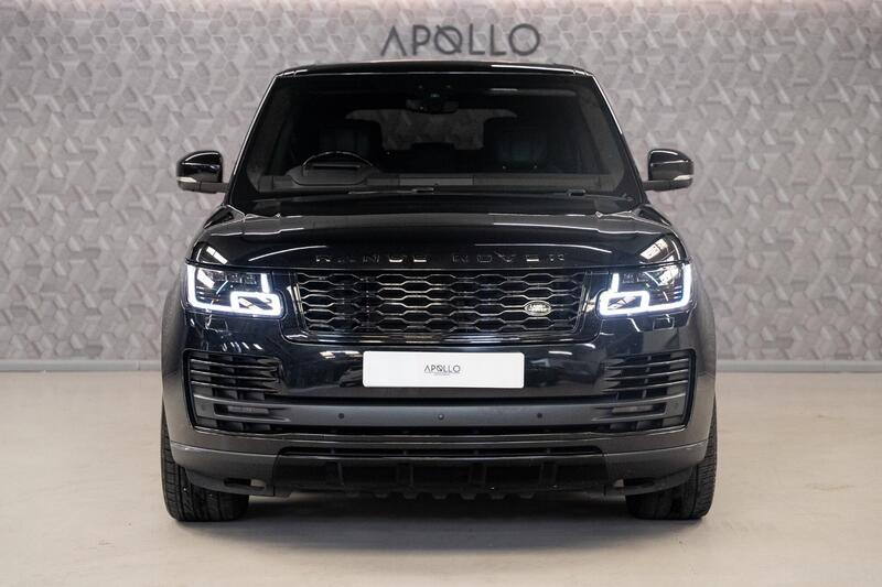 Land Rover Range Rover view 3