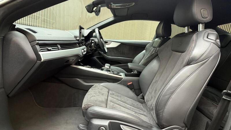 Audi A5 view 3