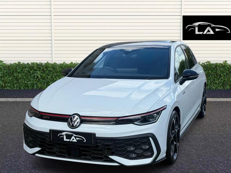 Volkswagen Golf view 2