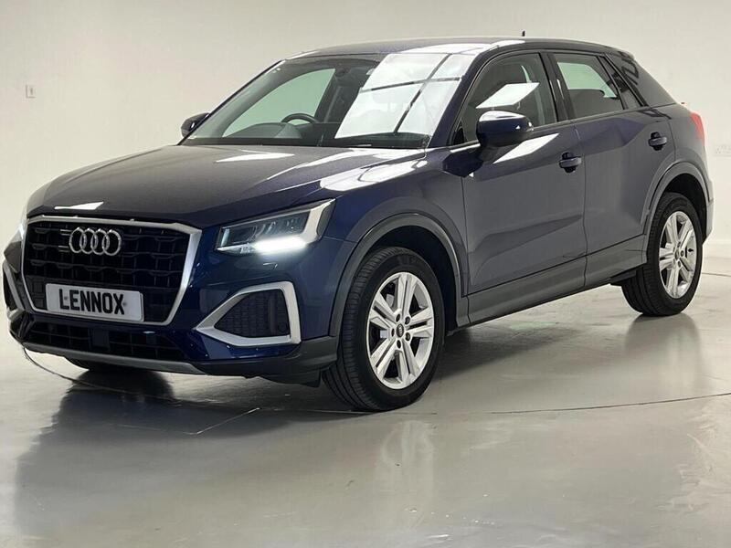 Audi Q2 view 4