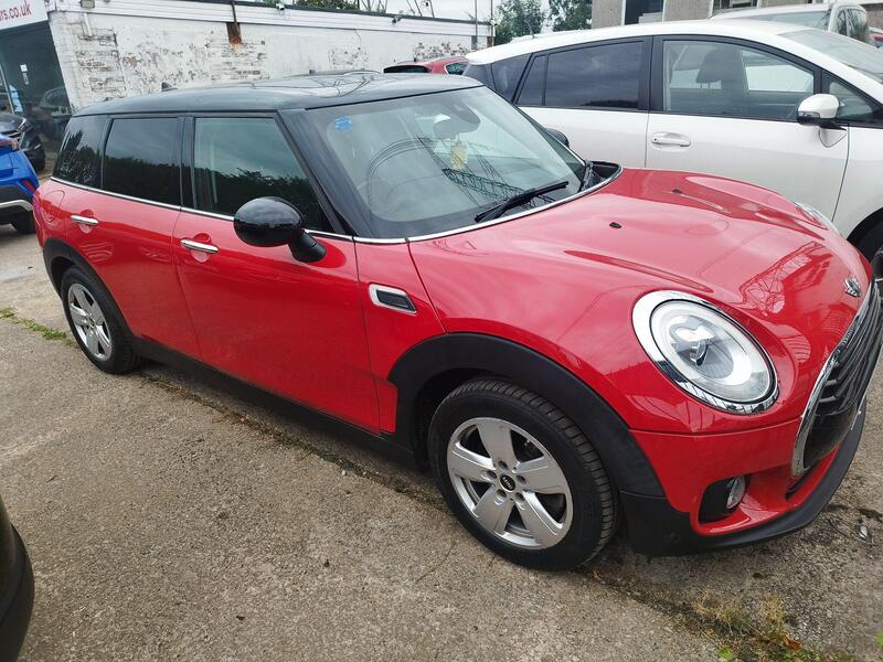Mini Clubman view 2