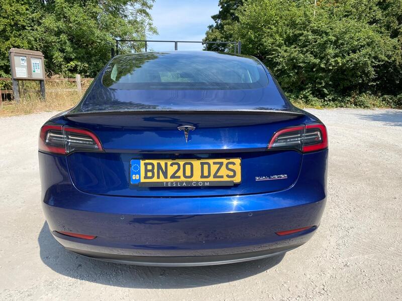 Tesla Model 3 view 6