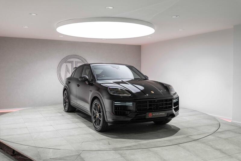 Porsche Cayenne view 5
