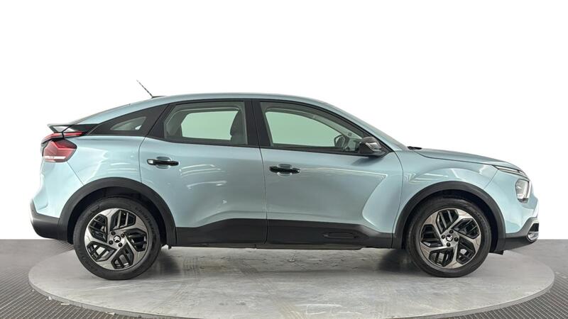 Citroen C4 view 3