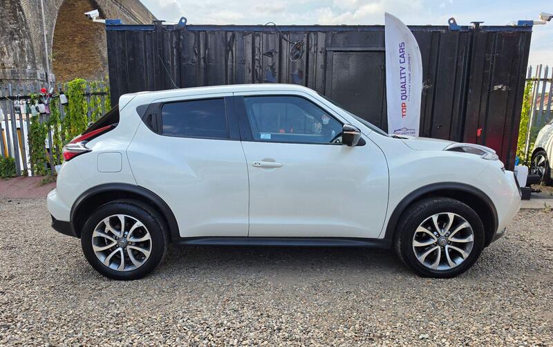 Nissan Juke 1.6 Tekna XTRON Euro 6 5dr thumbnail 7