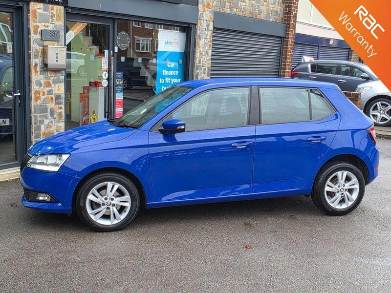 Skoda Fabia view 2