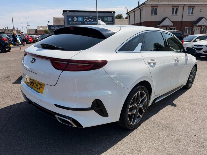 Kia Proceed view 7