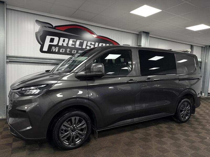Ford Transit Custom view 5