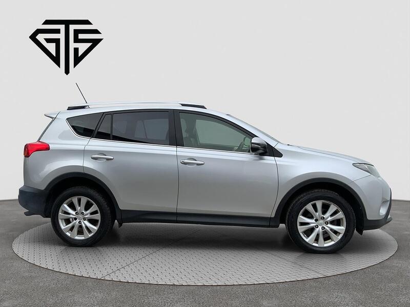 Toyota Rav4 view 2