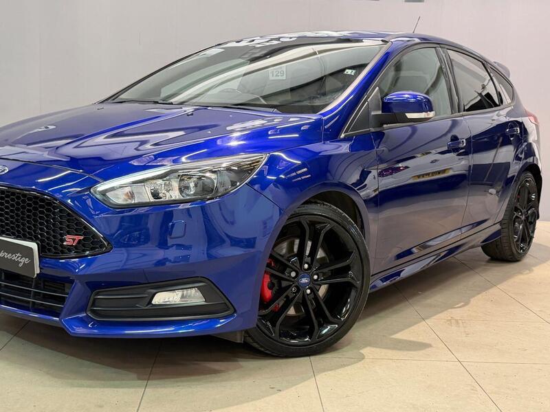 Ford Focus view 6