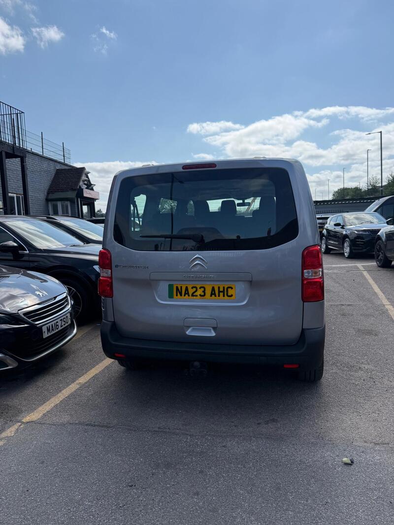 Citroen Spacetourer view 5